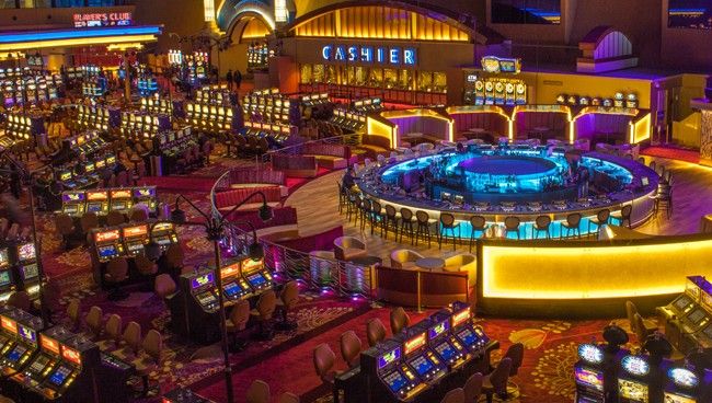 Casinosjov کیسینو میں پوکر گیمز